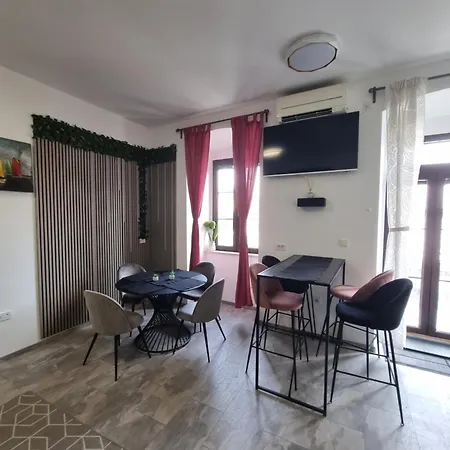 In Vatroslava Lisinskog Street, Apartmán Rijeka
