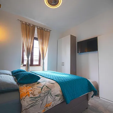 In Vatroslava Lisinskog Street, Apartamento Rijeka