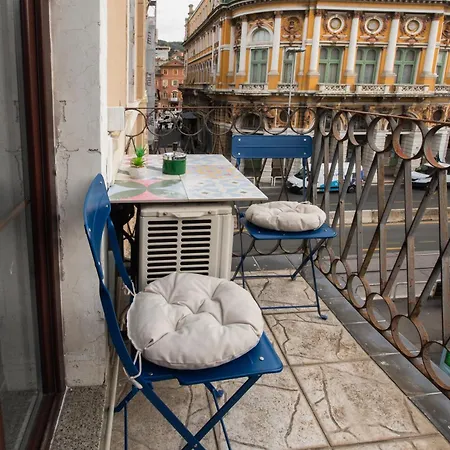 Apartament In Vatroslava Lisinskog Street, *