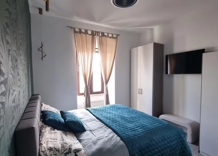 Appartement In Vatroslava Lisinskog Street, *